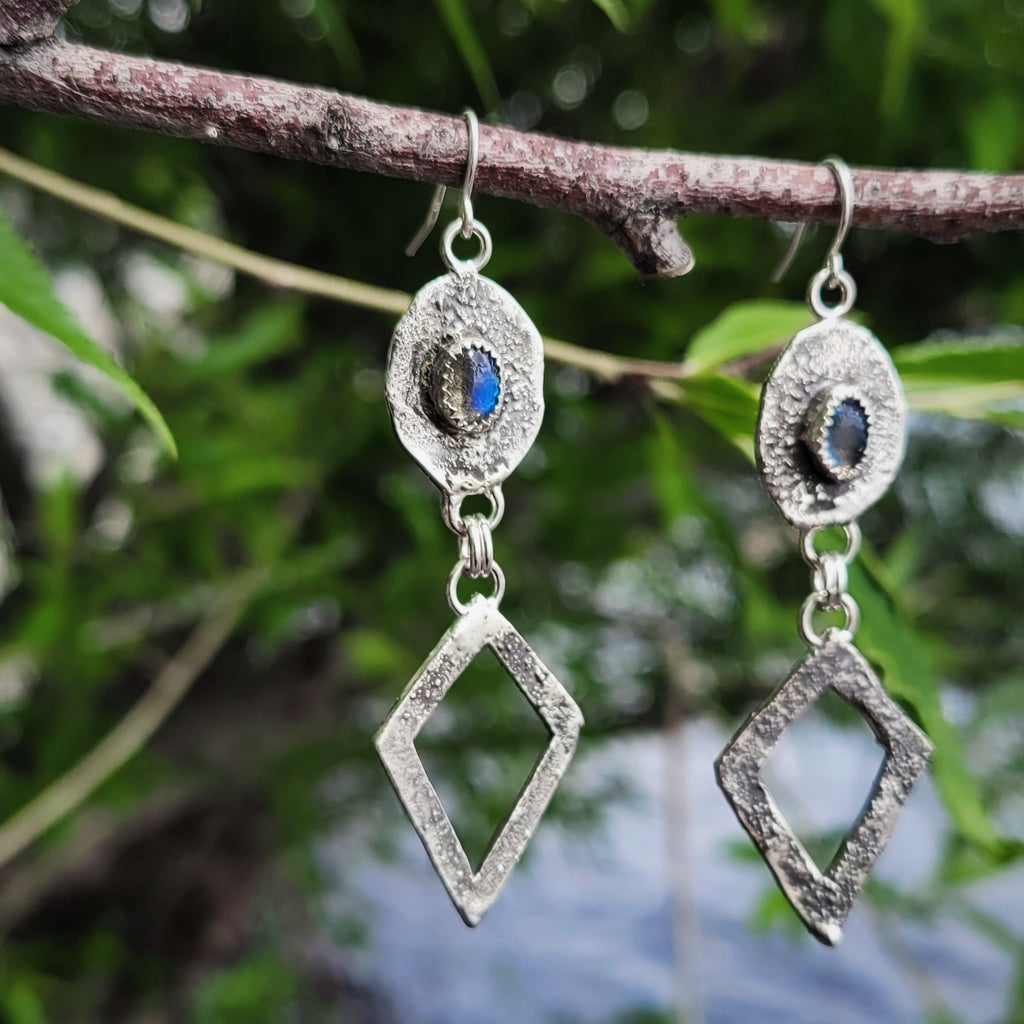 RAIN EARRINGS