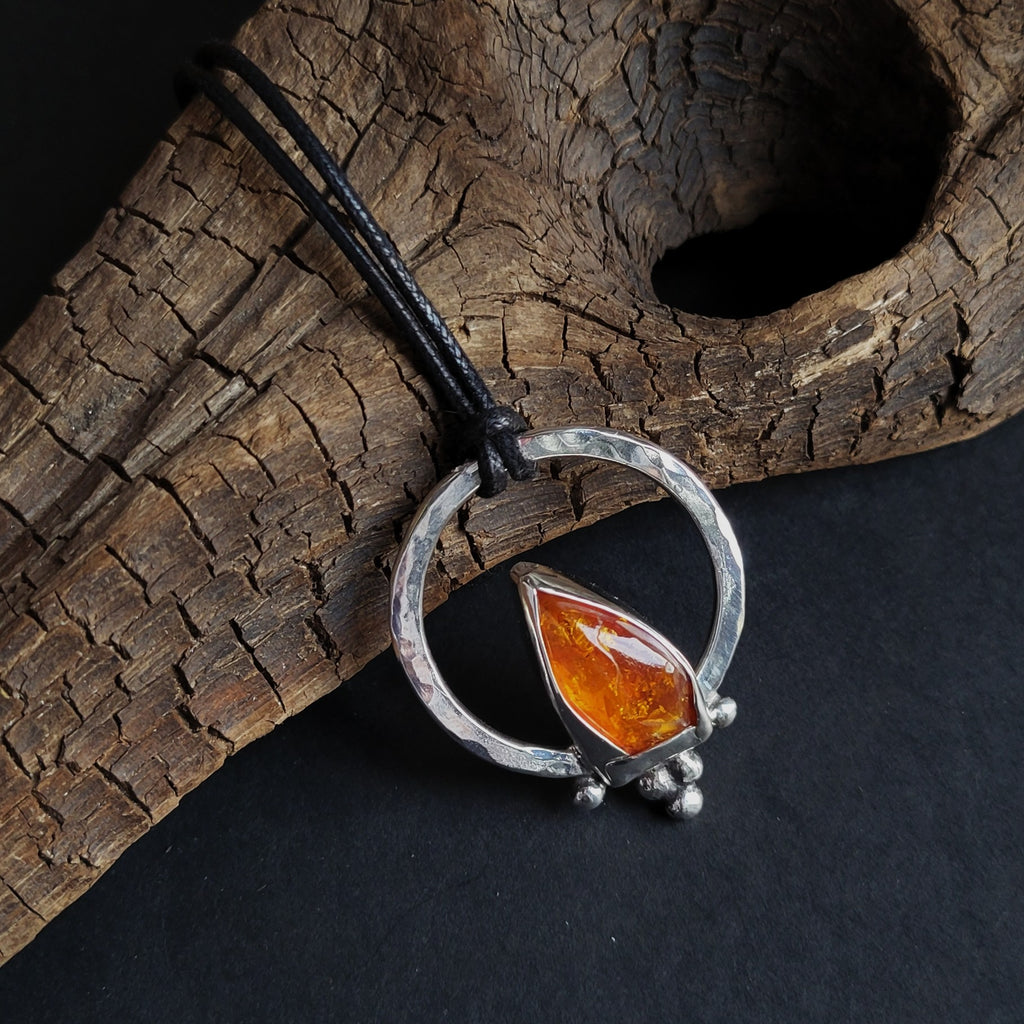 Tales from the trees Pendant