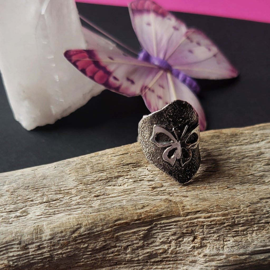 Stay Grounded Ring