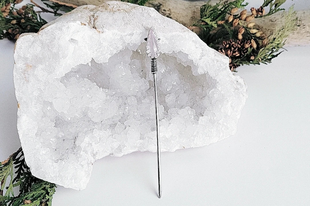 IGENNI AXOUXI (ⵉⴳⴻⵏⵏⵉ ⴰⵅⵓⵅⵉ) -PINK SKY- HAIR PIN